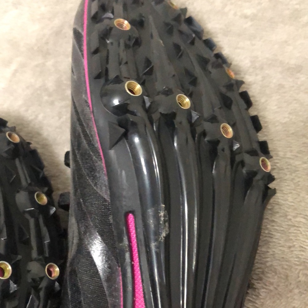 New Balance Racing Shoes - Picture 4 of 11
